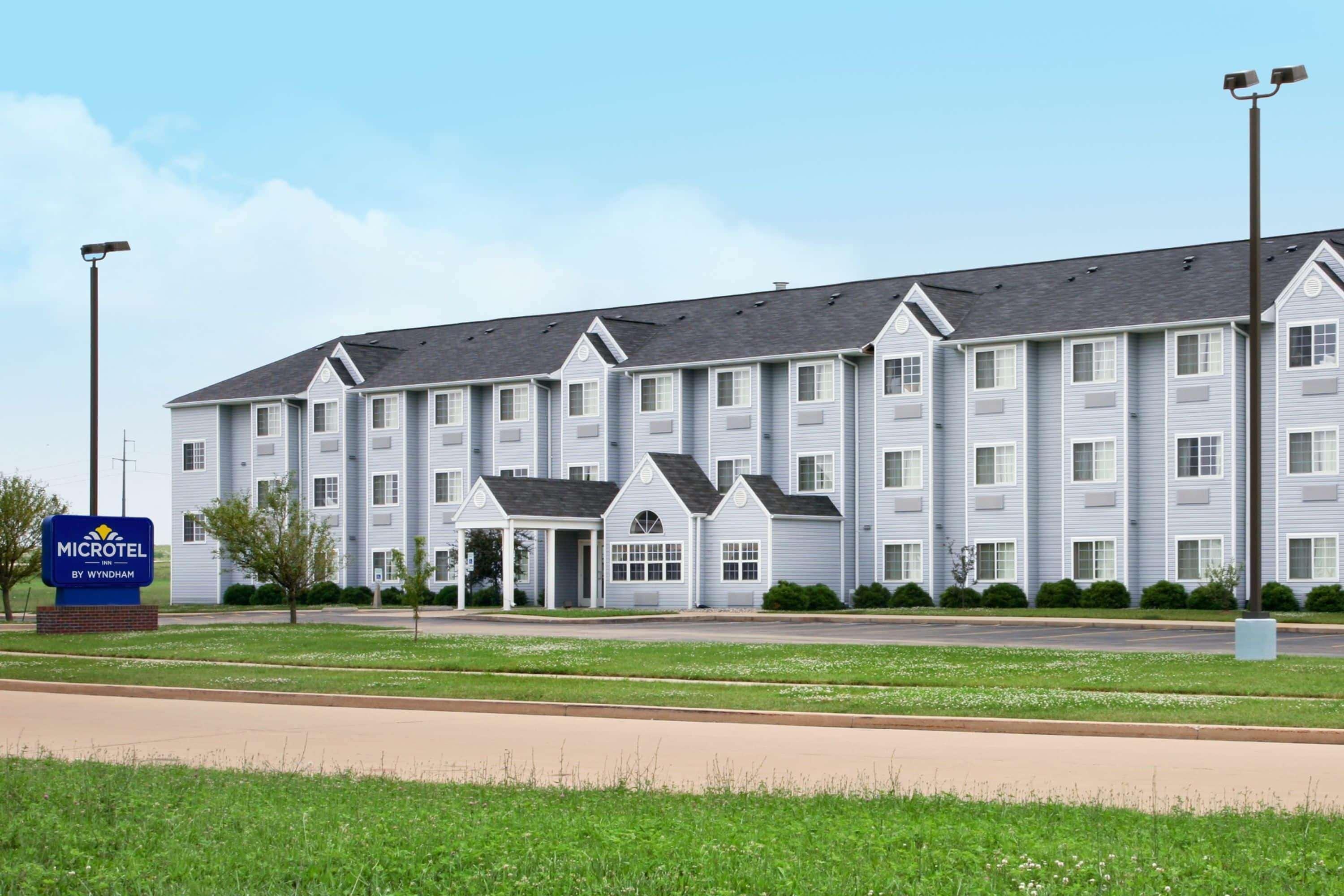 Microtel Inn By Wyndham Σαμπέιν Εξωτερικό φωτογραφία